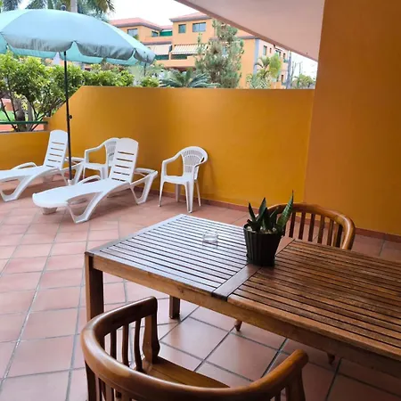 Vivienda Con Piscina En El Apartamento