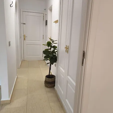 Vivienda Con Piscina En El Apartment *